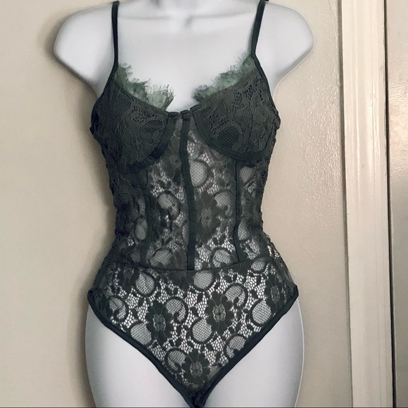 Tall Grey Strappy Lace Bodysuit - Picture 4 of 5